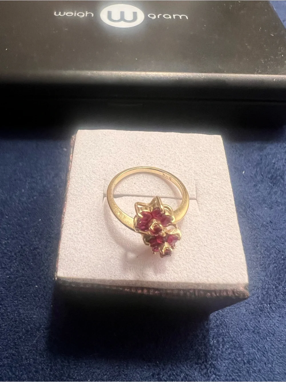 Ruby two flower 14 kt gold ring. Size 3